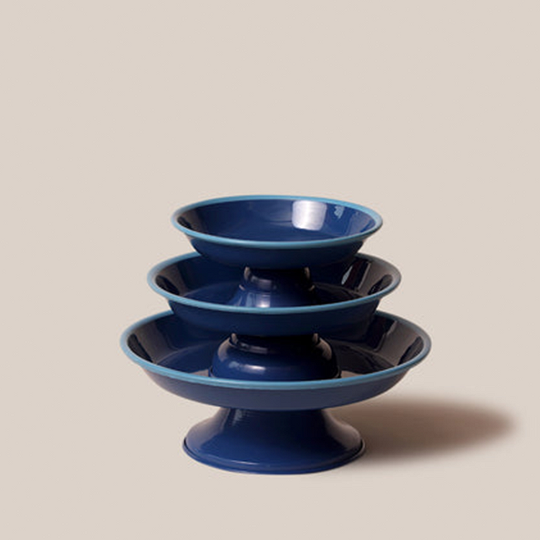 Amari Pedestal Platter Blue - M | Tableware