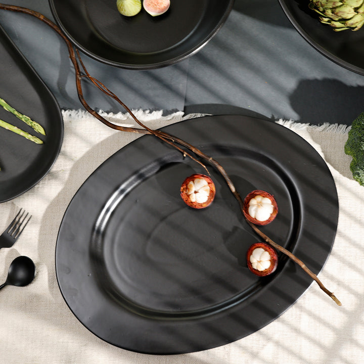 Black Gaia Oval Tray | Tableware